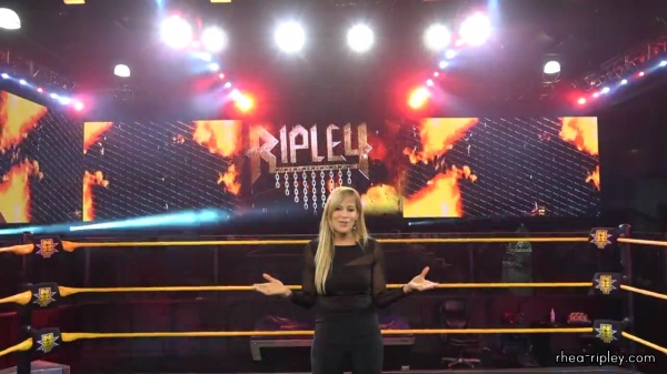 WWE_Chasing_Glory_with_Lilian_Garcia_E06_Rhea_Ripley_720p_WEB_h264-HEEL_mp40016.jpg