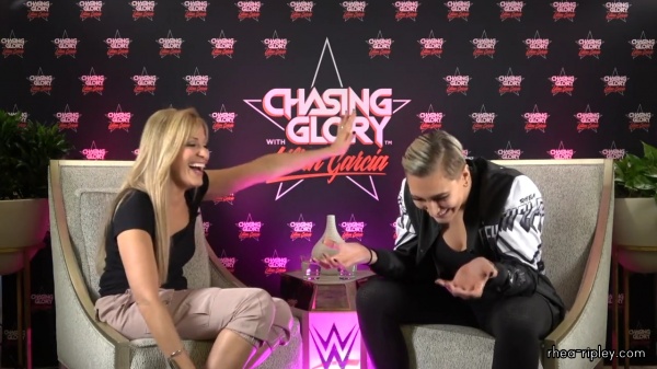 WWE_Chasing_Glory_with_Lilian_Garcia_E06_Rhea_Ripley_720p_WEB_h264-HEEL_mp41610.jpg