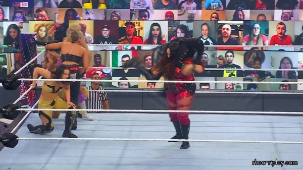 WWE_Royal_Rumble_2021_PPV_1080p_HDTV_x264-Star_mkv1751.jpg