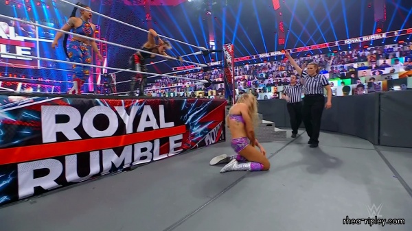 WWE_Royal_Rumble_2021_PPV_1080p_HDTV_x264-Star_mkv2208.jpg