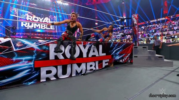 WWE_Royal_Rumble_2021_PPV_1080p_HDTV_x264-Star_mkv2242.jpg