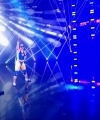WWE_Monday_Night_RAW_2022_01_03_1080p_HDTV_x264-Star_mkv0192.jpg
