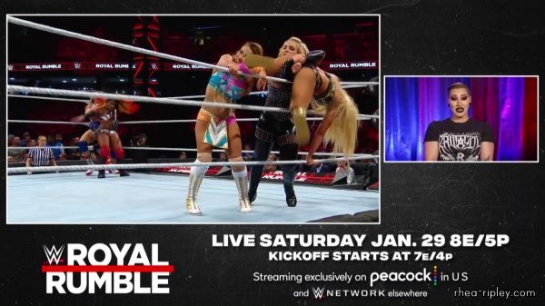 Becky_Lynch2C_Mandy_Rose_and_more_WWE_Superstars_react_1218.jpg