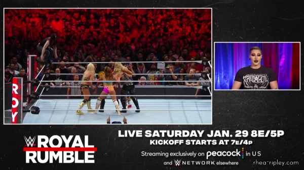 Becky_Lynch2C_Mandy_Rose_and_more_WWE_Superstars_react_1334.jpg