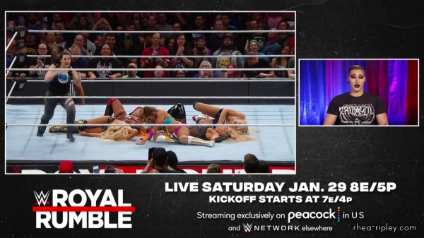 Becky_Lynch2C_Mandy_Rose_and_more_WWE_Superstars_react_1345.jpg