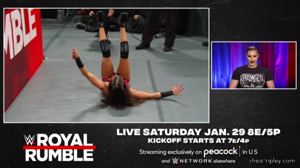 Becky_Lynch2C_Mandy_Rose_and_more_WWE_Superstars_react_3398.jpg