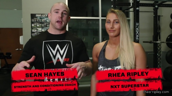 Building_strong_arms_with_Rhea_Ripley_WWE_Performance_Center_Workouts_040.jpg