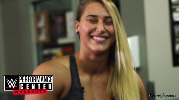 Building_strong_arms_with_Rhea_Ripley_WWE_Performance_Center_Workouts_274.jpg