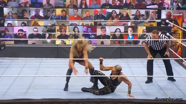 Click to view full size image
==============
HELL_IN_A_CELL_2021_JUN__202C_2021_1605.jpg HELL_IN_A_CELL_2021_JUN__202C_2021_1605.jpg