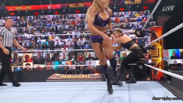 Click to view full size image
==============
HELL_IN_A_CELL_2021_JUN__202C_2021_1689.jpg HELL_IN_A_CELL_2021_JUN__202C_2021_1689.jpg