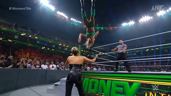 Click to view full size image
==============
MONEY_IN_THE_BANK_2021_JUL__182C_2021_2550.jpg MONEY_IN_THE_BANK_2021_JUL__182C_2021_2550.jpg