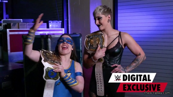 Nikki_A_S_H_and_Rhea_Ripley_are_ready_for_Shotzi___Nox_023.jpg