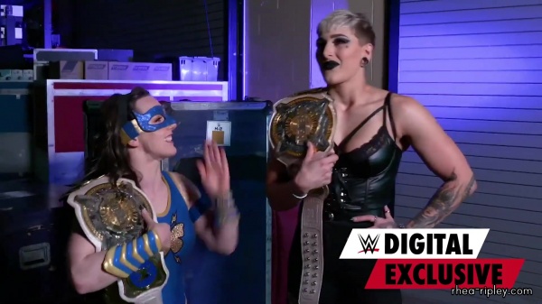 Nikki_A_S_H_and_Rhea_Ripley_are_ready_for_Shotzi___Nox_046.jpg
