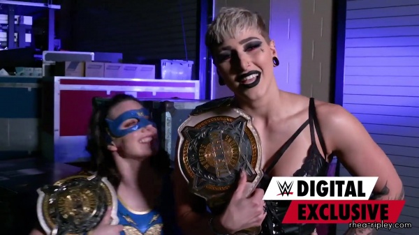 Nikki_A_S_H_and_Rhea_Ripley_are_ready_for_Shotzi___Nox_073.jpg