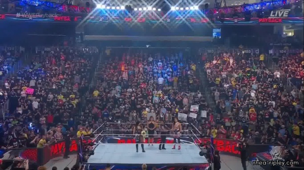 Click to view full size image
==============
Payback_001165.jpg Payback_001165.jpg