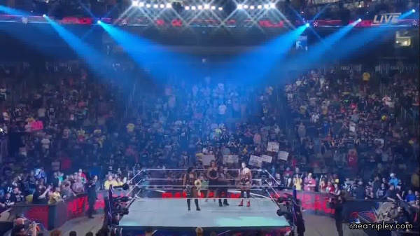 Click to view full size image
==============
Payback_001170.jpg Payback_001170.jpg