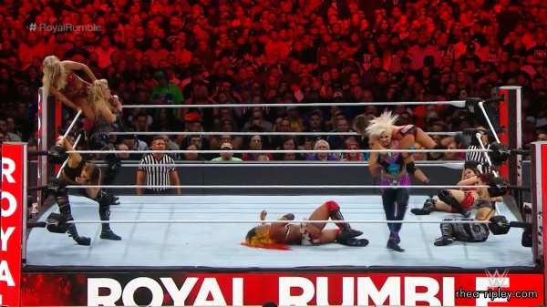 ROYAL_RUMBLE_2019_JAN__272C_2019_0201.jpg