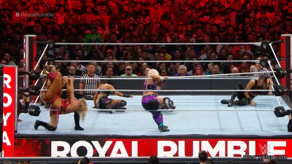 ROYAL_RUMBLE_2019_JAN__272C_2019_0505.jpg