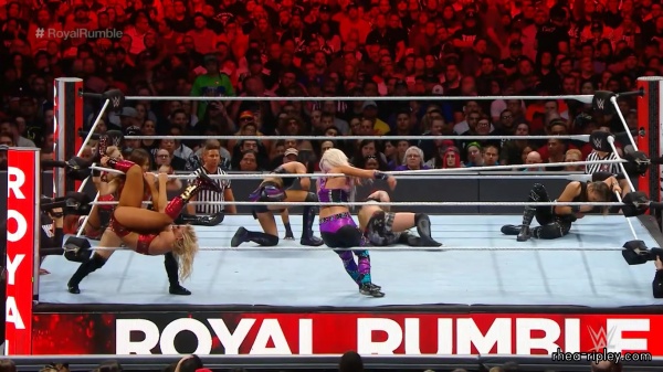 ROYAL_RUMBLE_2019_JAN__272C_2019_0508.jpg