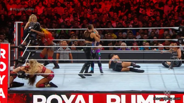 ROYAL_RUMBLE_2019_JAN__272C_2019_0574.jpg