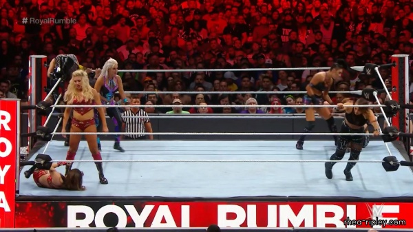 ROYAL_RUMBLE_2019_JAN__272C_2019_0611.jpg