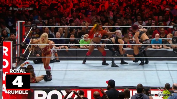 ROYAL_RUMBLE_2019_JAN__272C_2019_0811.jpg