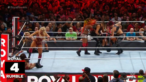 ROYAL_RUMBLE_2019_JAN__272C_2019_0812.jpg
