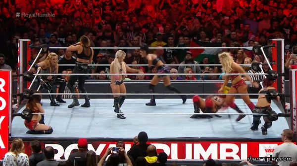 ROYAL_RUMBLE_2019_JAN__272C_2019_0916.jpg