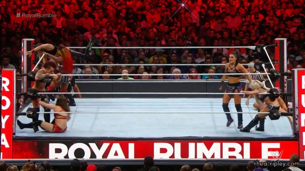 ROYAL_RUMBLE_2019_JAN__272C_2019_1011.jpg