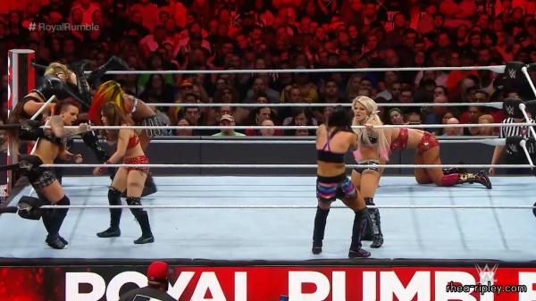 ROYAL_RUMBLE_2019_JAN__272C_2019_1067.jpg