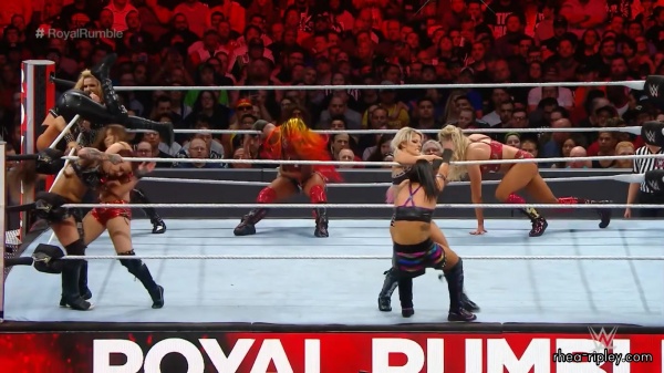 ROYAL_RUMBLE_2019_JAN__272C_2019_1073.jpg