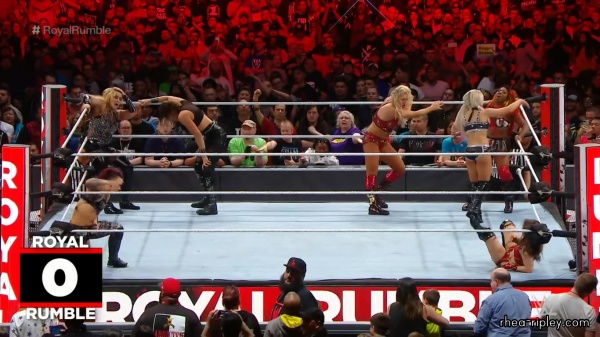 ROYAL_RUMBLE_2019_JAN__272C_2019_1129.jpg