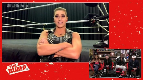 Rhea_Ripley_and_Shayna_Baszler_reveal_WarGames_teams_218.jpg