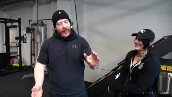 Rhea_Ripley_flexes_on_Sheamus_with_her__Nightmare__Arms_workout_0127.jpg