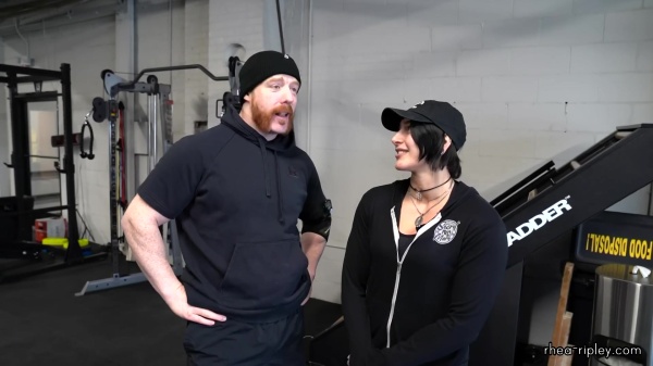 Rhea_Ripley_flexes_on_Sheamus_with_her__Nightmare__Arms_workout_0168.jpg
