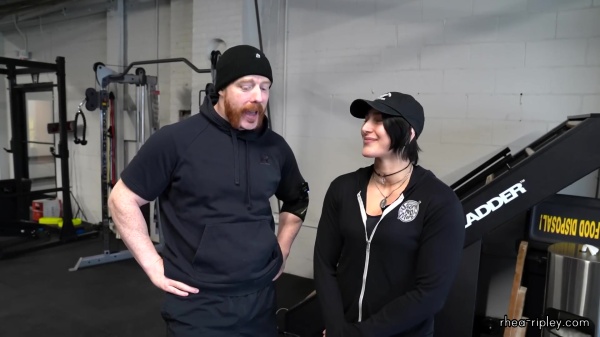 Rhea_Ripley_flexes_on_Sheamus_with_her__Nightmare__Arms_workout_0175.jpg