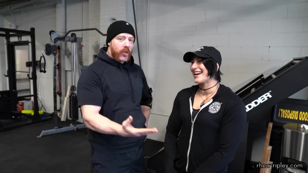 Rhea_Ripley_flexes_on_Sheamus_with_her__Nightmare__Arms_workout_0194.jpg