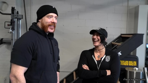 Rhea_Ripley_flexes_on_Sheamus_with_her__Nightmare__Arms_workout_0235.jpg