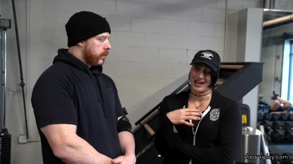 Rhea_Ripley_flexes_on_Sheamus_with_her__Nightmare__Arms_workout_0441.jpg