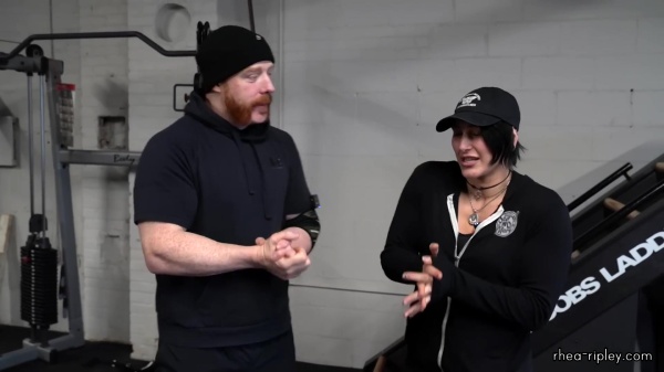 Rhea_Ripley_flexes_on_Sheamus_with_her__Nightmare__Arms_workout_0568.jpg