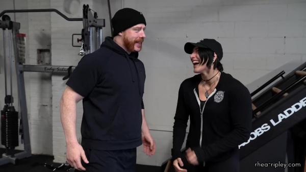 Rhea_Ripley_flexes_on_Sheamus_with_her__Nightmare__Arms_workout_0620.jpg