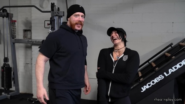 Rhea_Ripley_flexes_on_Sheamus_with_her__Nightmare__Arms_workout_0622.jpg