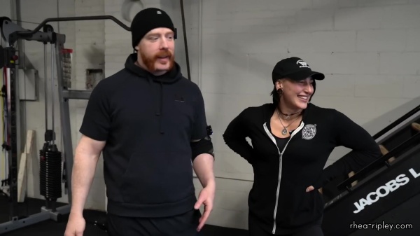 Rhea_Ripley_flexes_on_Sheamus_with_her__Nightmare__Arms_workout_0681.jpg