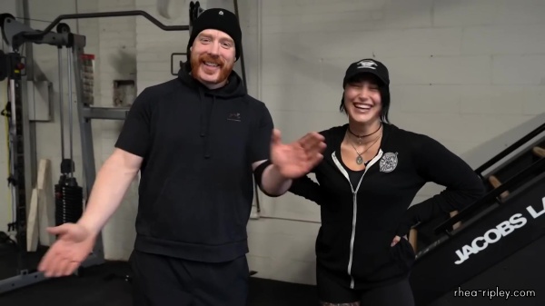 Rhea_Ripley_flexes_on_Sheamus_with_her__Nightmare__Arms_workout_0705.jpg