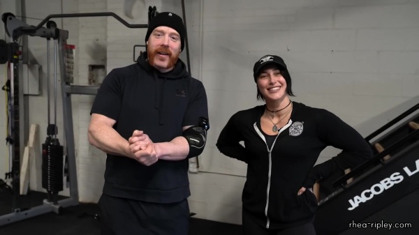 Rhea_Ripley_flexes_on_Sheamus_with_her__Nightmare__Arms_workout_0708.jpg
