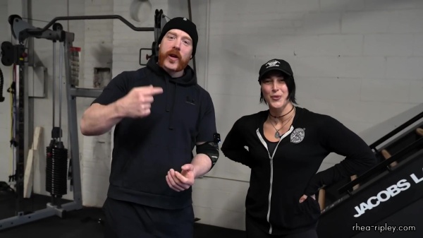 Rhea_Ripley_flexes_on_Sheamus_with_her__Nightmare__Arms_workout_0710.jpg