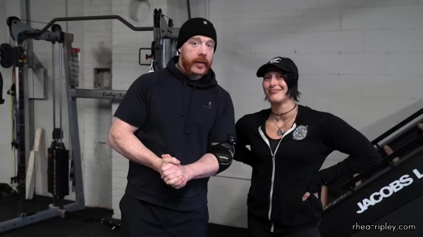 Rhea_Ripley_flexes_on_Sheamus_with_her__Nightmare__Arms_workout_0723.jpg