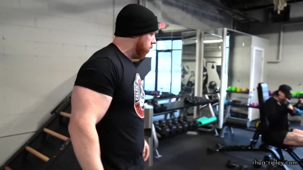 Rhea_Ripley_flexes_on_Sheamus_with_her__Nightmare__Arms_workout_1875.jpg