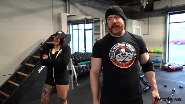 Rhea_Ripley_flexes_on_Sheamus_with_her__Nightmare__Arms_workout_2382.jpg