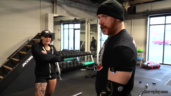 Rhea_Ripley_flexes_on_Sheamus_with_her__Nightmare__Arms_workout_2401.jpg